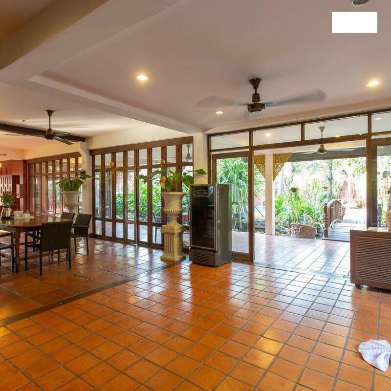 Napalai Pool Villa Resort Pattaya Exteriör bild
